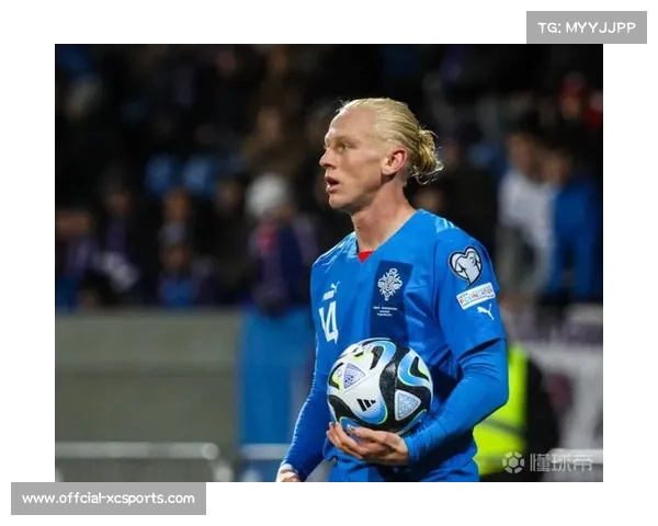 古德蒙德松角球助攻，科穆佐头球破门得分。